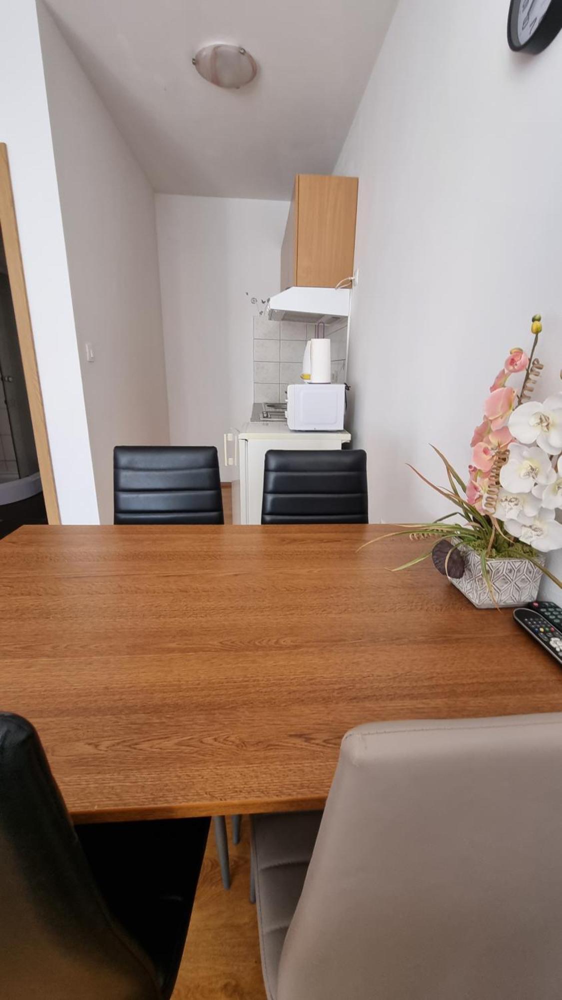 Apartmani Barbara Brseč Exteriér fotografie
