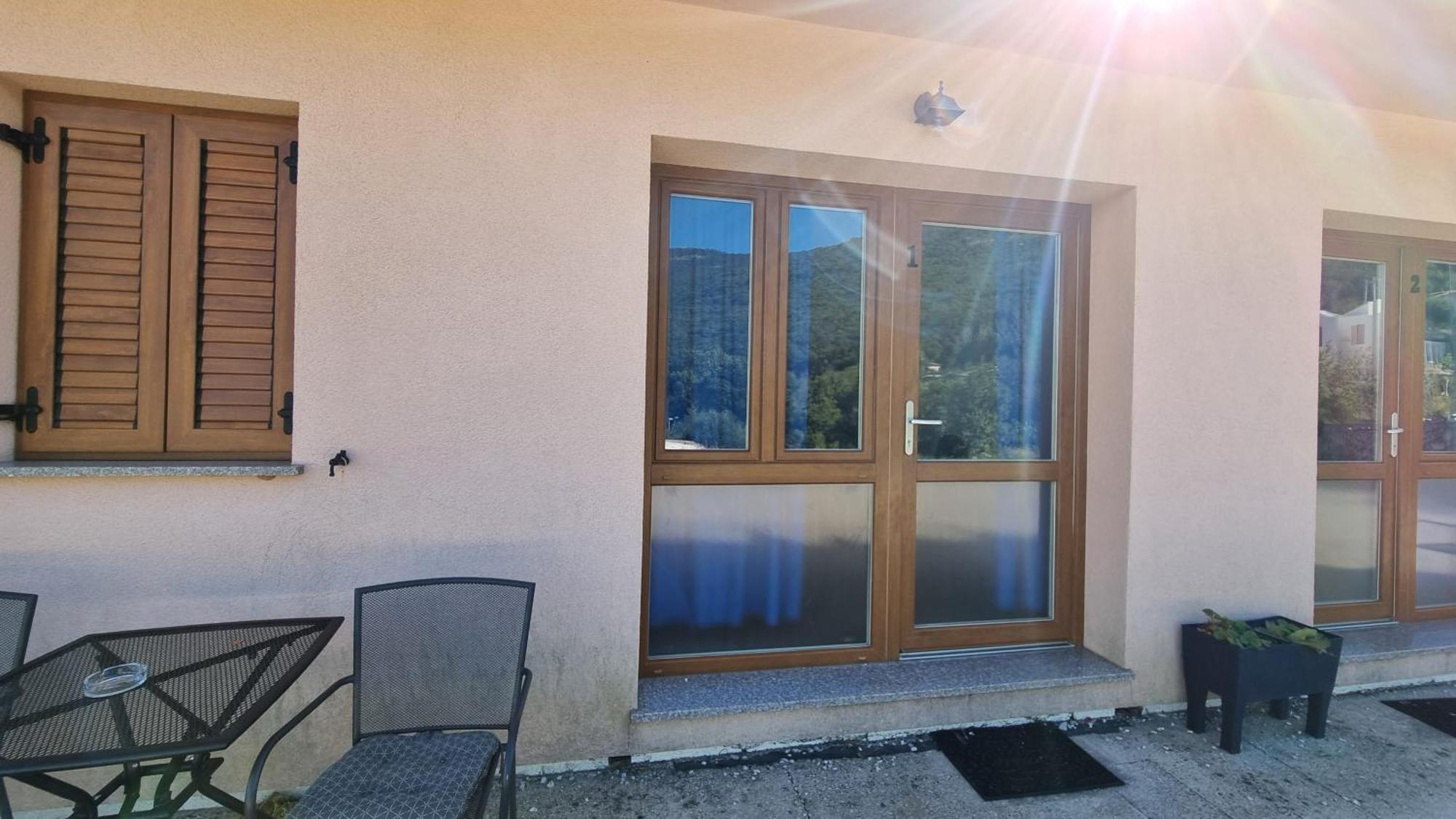 Apartmani Barbara Brseč Exteriér fotografie